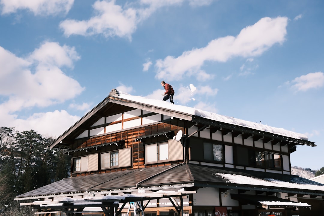 Photo Roof Maintenance