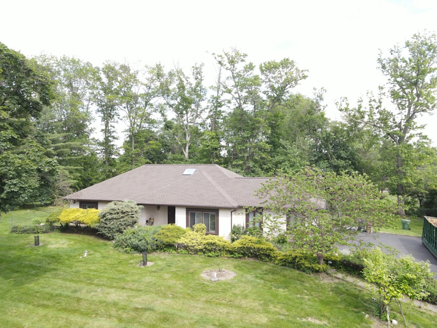 Photo Asphalt Roofing Installation